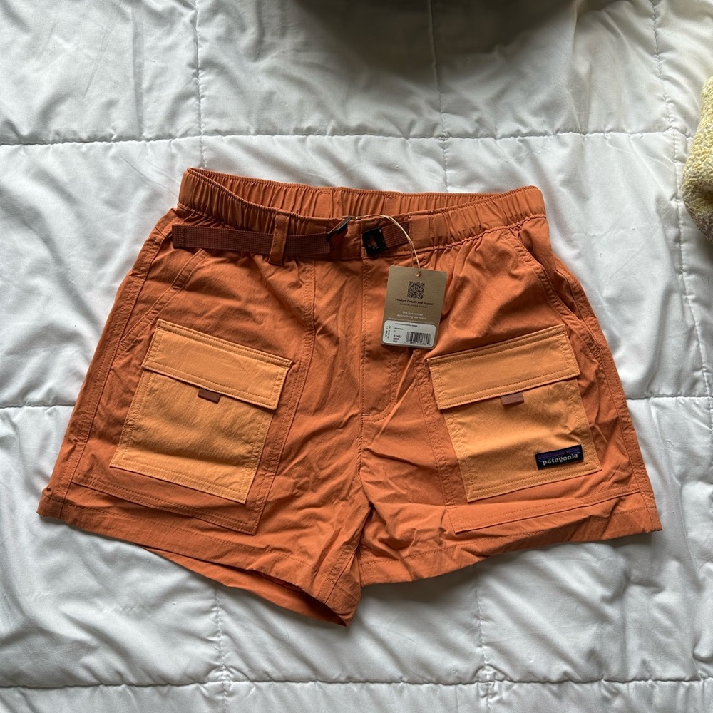Patagonia Outdoor Everyday Shorts in Women’s small